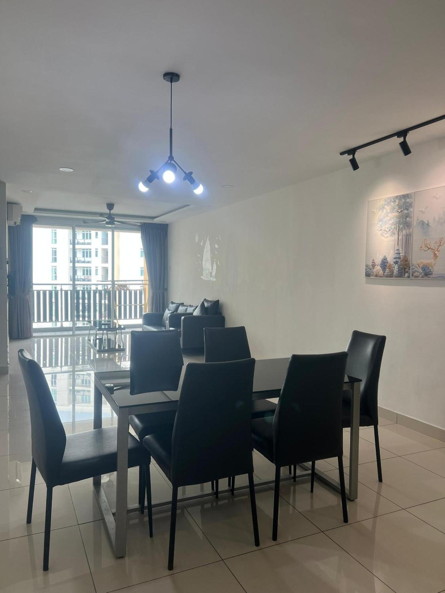 Residences At Daya By Sr Home 조호르 바루 외부 사진